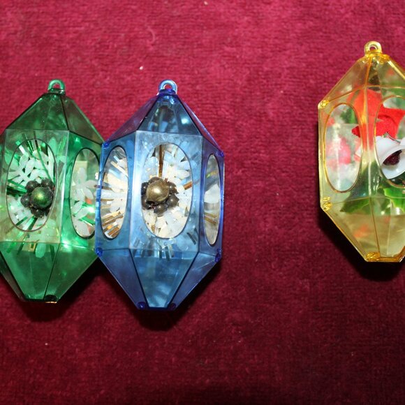 Vintage Diorama Mirror Jewel Brite Ornaments - Set 5 - Picture 4 of 5